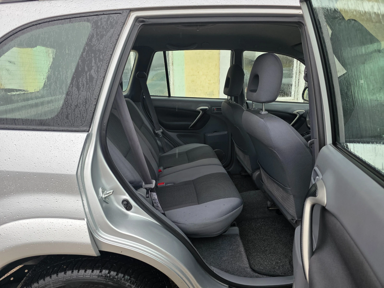 Toyota Rav4 2.0D4D KLIMA ITALY | Mobile.bg � ����������� 12