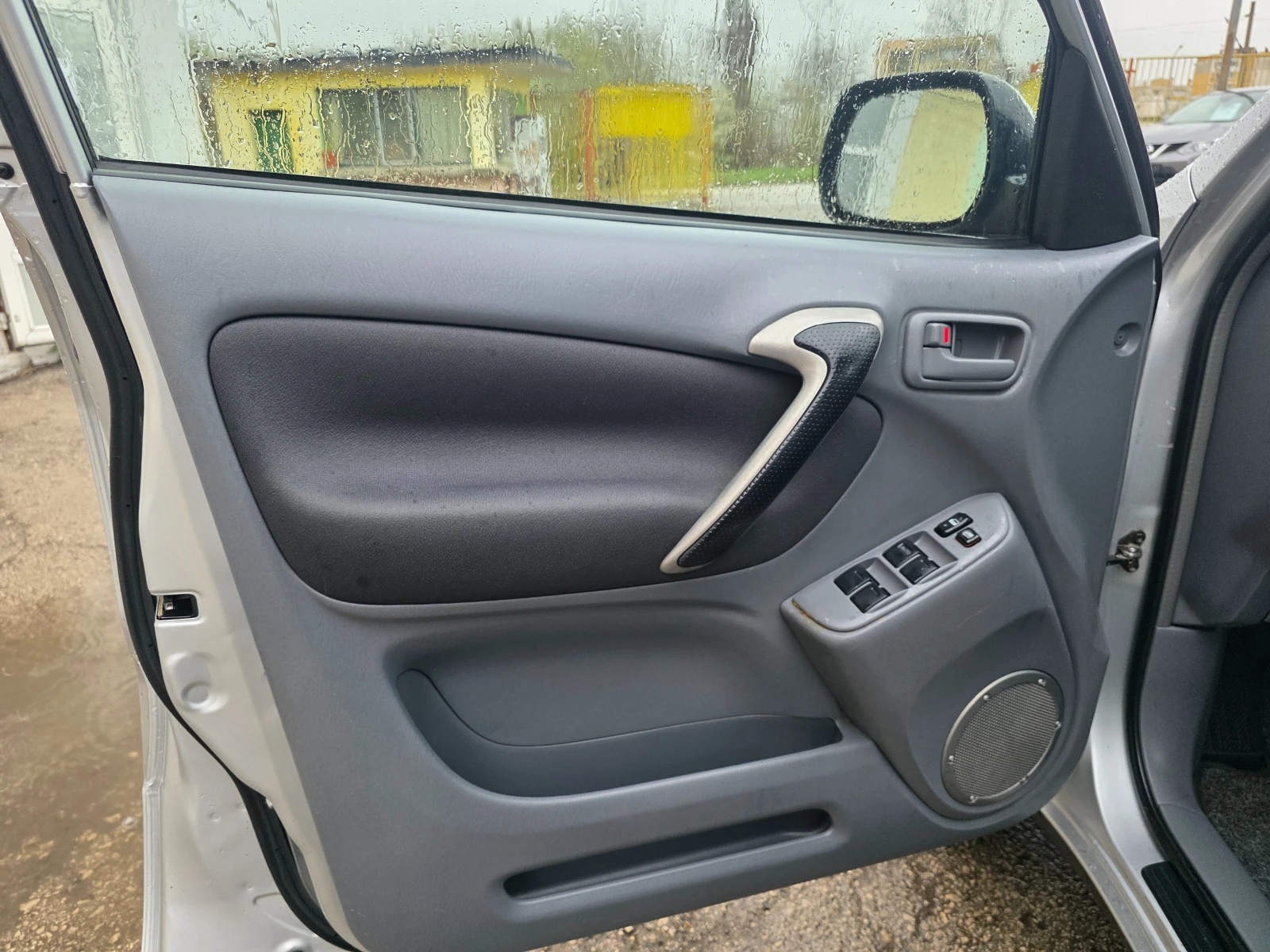 Toyota Rav4 2.0D4D KLIMA ITALY | Mobile.bg � ����������� 10