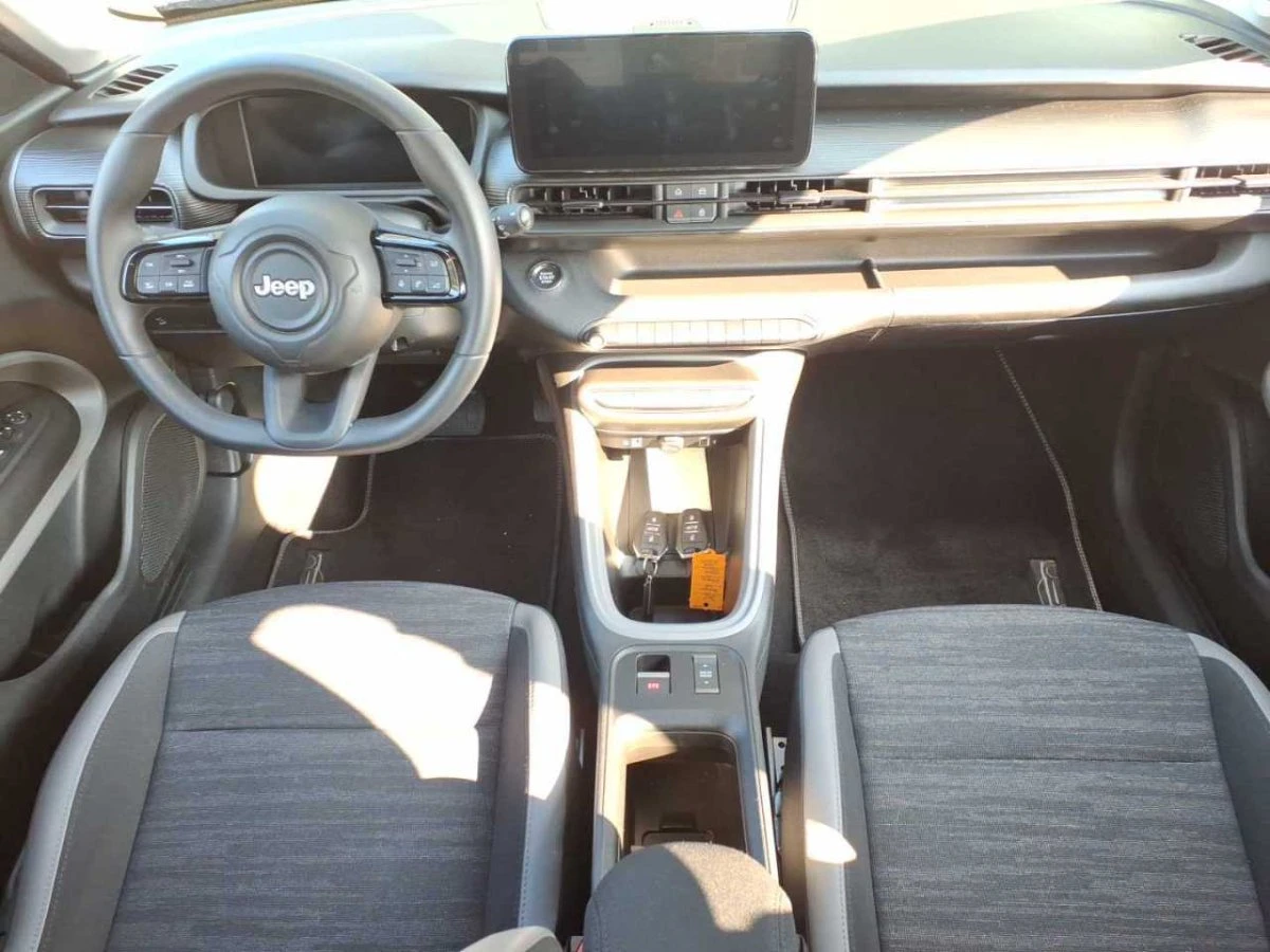 Jeep Avenger 51 kWh Longitude, снимка 12 - Автомобили и джипове - 54135781