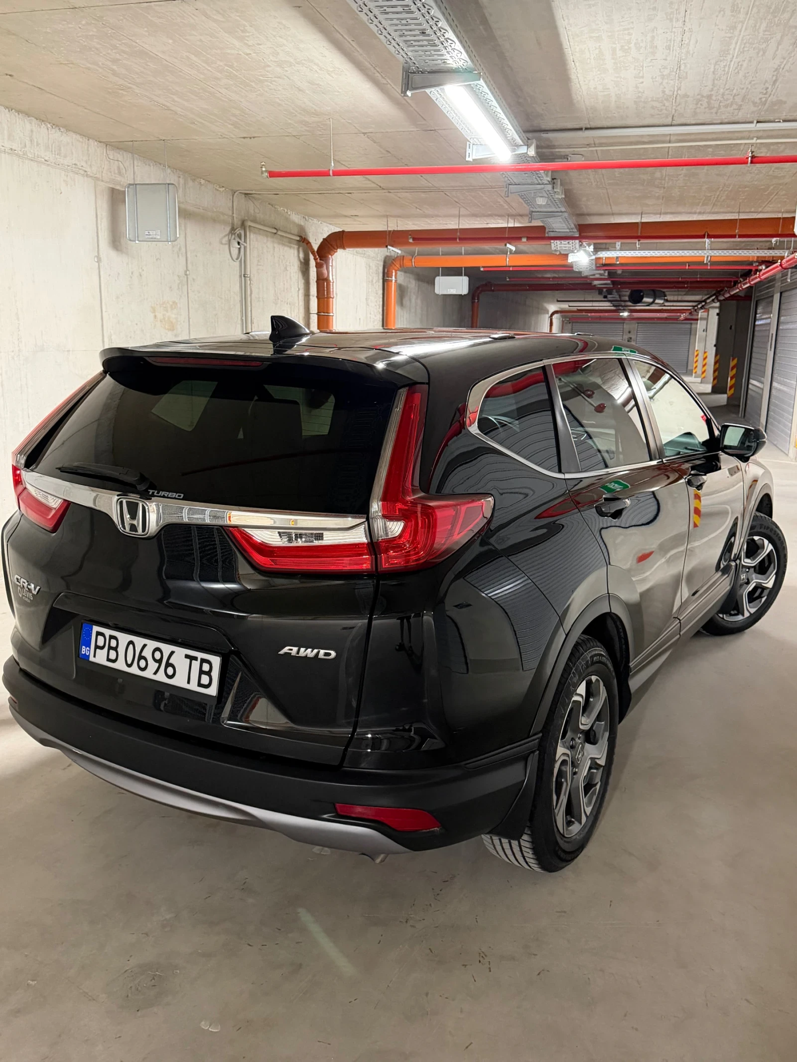 Honda Cr-v Touring AWD, снимка 2 - Автомобили и джипове - 54254180