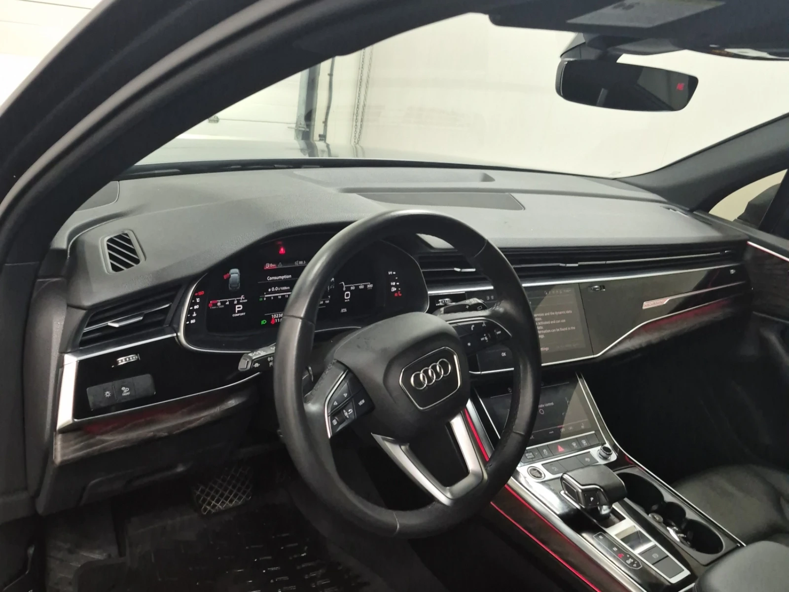 Audi Q7 Komfort 55 TFSI quattro, снимка 12 - Автомобили и джипове - 54453875