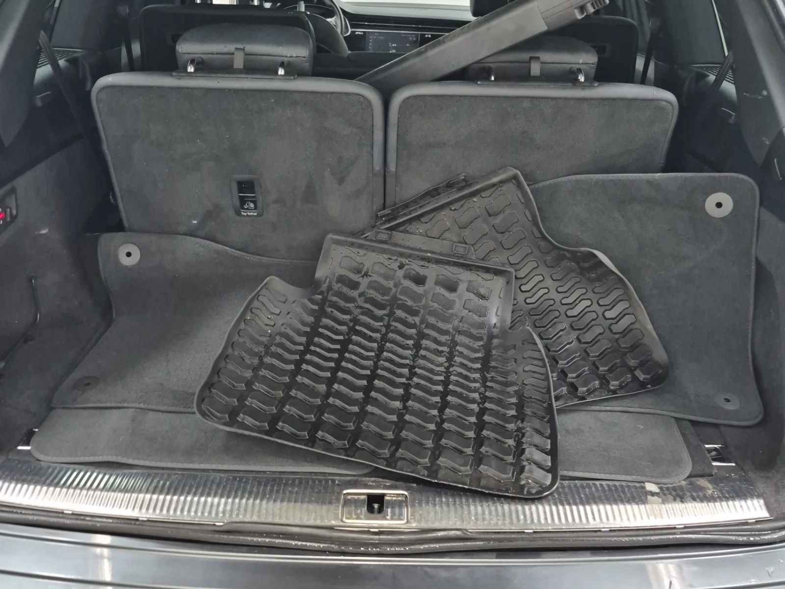 Audi Q7 Komfort 55 TFSI quattro, снимка 9 - Автомобили и джипове - 54453875