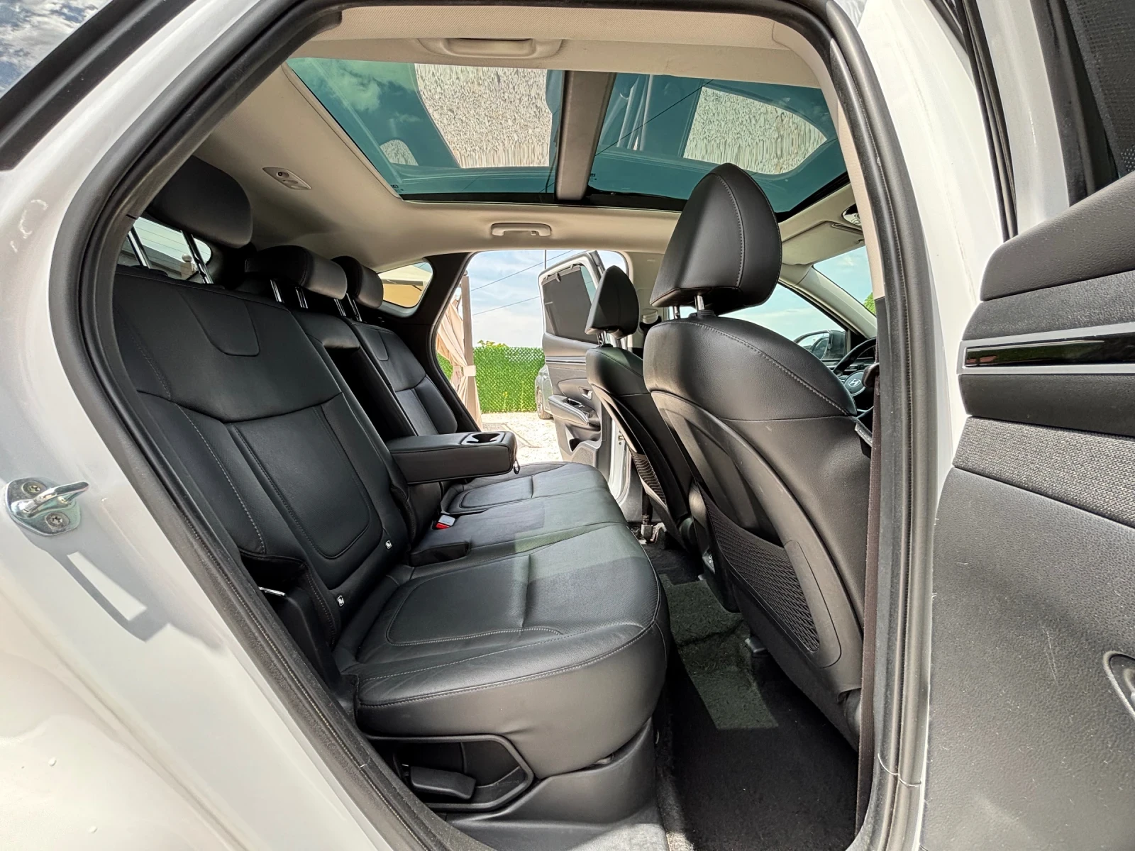 Hyundai Tucson HYBRID/PANO/NAVI TOUCH/ОБДУХВАНЕ/FULL, снимка 10 - Автомобили и джипове - 54810014