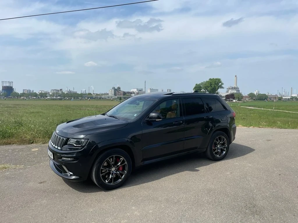 Jeep Grand cherokee Цена по договаряне !!!, снимка 6 - Автомобили и джипове - 54919209