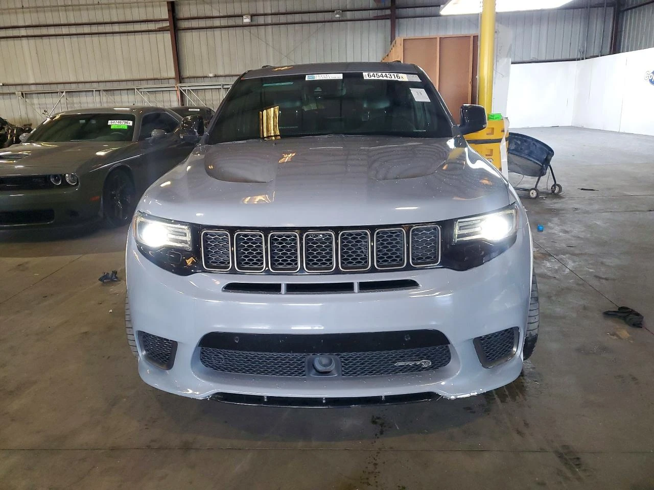Jeep Grand cherokee TRACKHAWK* 8ZF* PANO* ОБДУХ* DISTRONIC