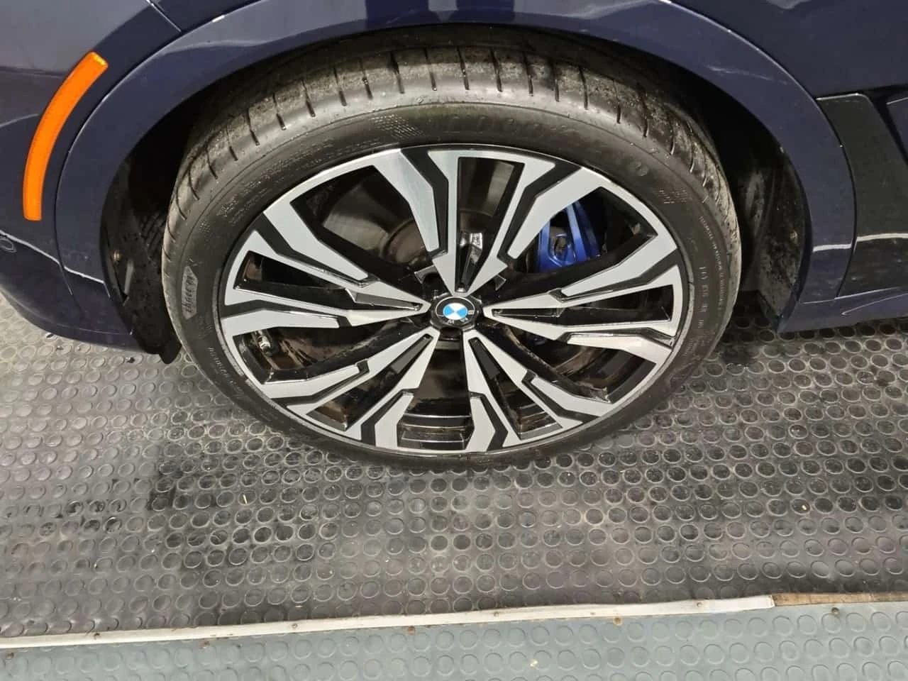 BMW X7 Xdrive40i * M SPORT * CARFAX * ���� �� �� *  | Mobile.bg � ����������� 4