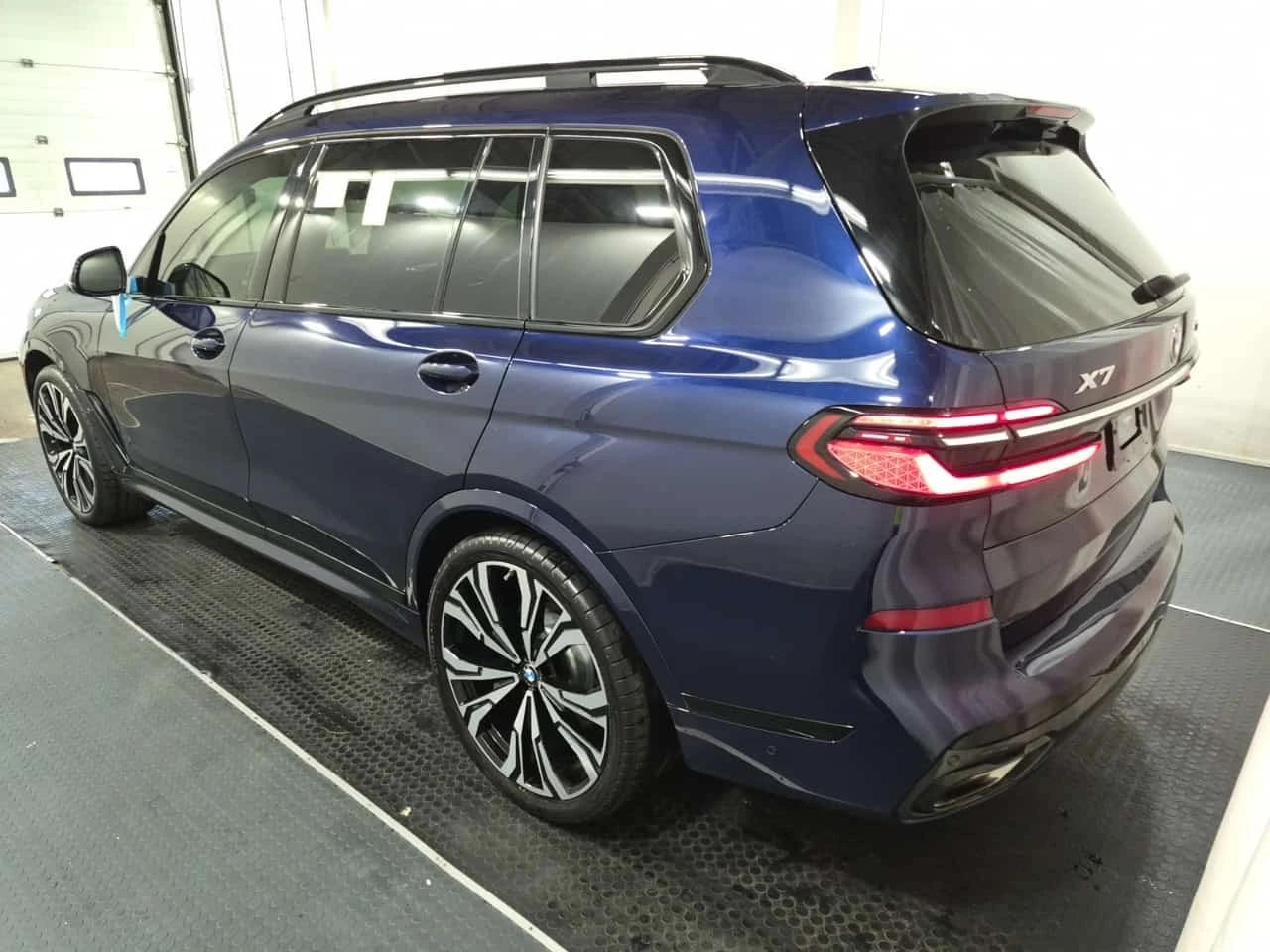 BMW X7 Xdrive40i * M SPORT * CARFAX * ���� �� �� *  | Mobile.bg � ����������� 6