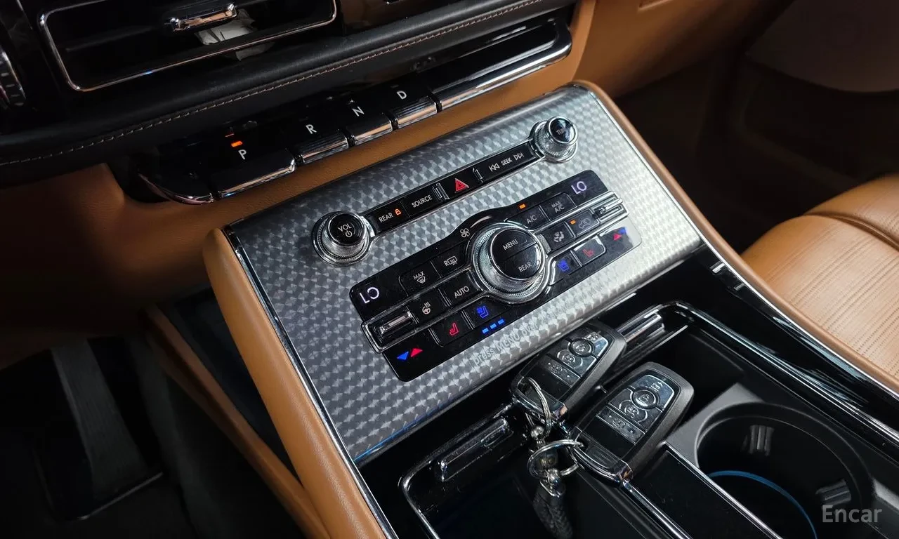 Lincoln Aviator BLACK LABEL AWD* �����* ������ ����*  | Mobile.bg � ����������� 13