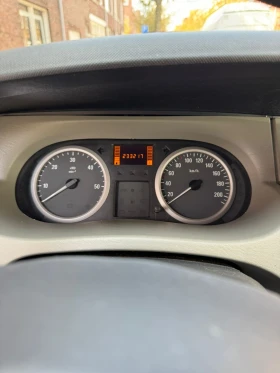 Opel Vivaro, снимка 13