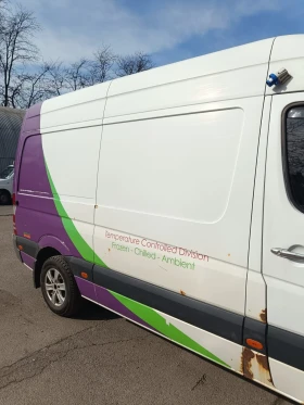 Mercedes-Benz Sprinter 313 Фризер, снимка 8 - Бусове и автобуси - 53682150
