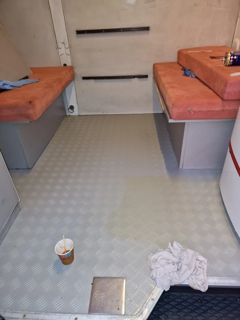 Iveco 35s15 Мото кемпер, снимка 7 - Бусове и автобуси - 52868686