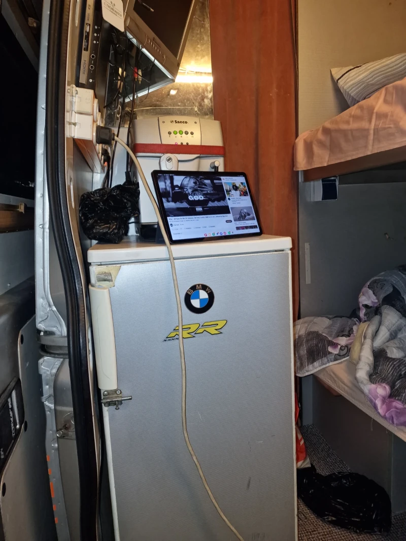 Iveco 35s15 Мото кемпер, снимка 8 - Бусове и автобуси - 52868686