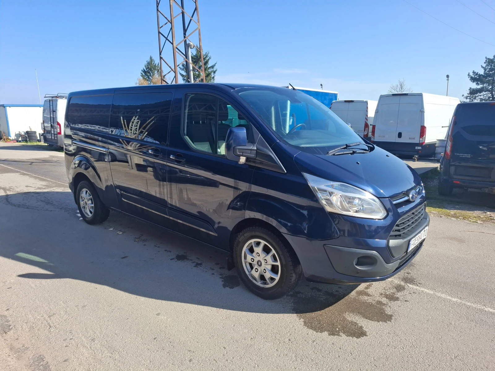 Ford Transit Custom 2.2TDCI Navi Подгрев, снимка 3 - Бусове и автобуси - 54223377