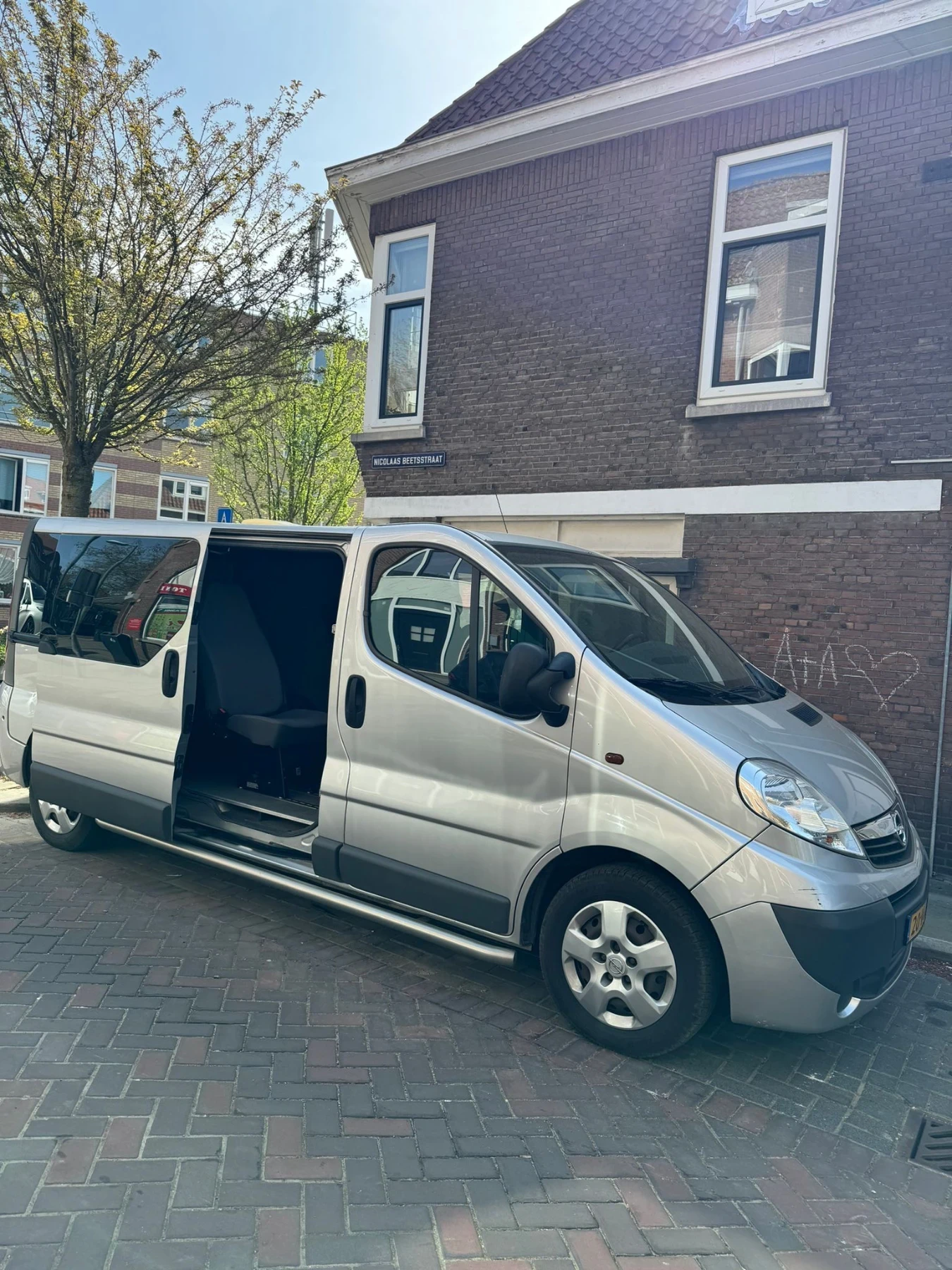 Opel Vivaro, снимка 2 - Бусове и автобуси - 54348467