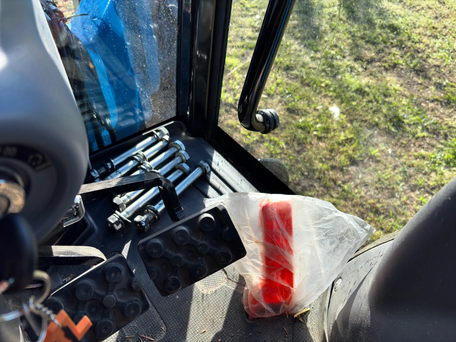 Трактор Kubota 170 часа! - изображение 6