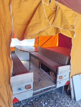 Каравана Други палатка, снимка 2