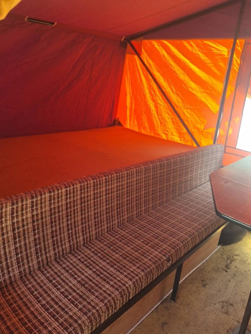 Каравана Други палатка, снимка 3 - Каравани и кемпери - 50891477