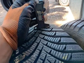 Гуми Зимни 215/65R16, снимка 3