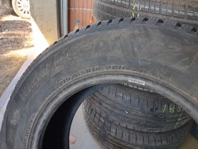Гуми Зимни 215/65R16, снимка 5