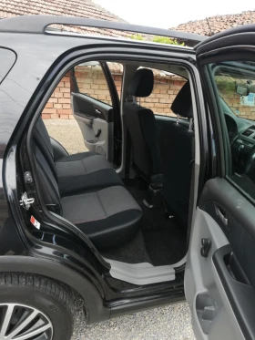 Suzuki SX4, снимка 8