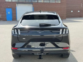 Ford Mustang Mach-E * Premium AWD * CARFAX * БЕЗ ПЪРВОНАЧАЛНА ВНОСКА, снимка 4