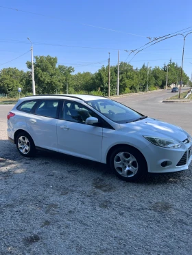 Ford Focus 1.6 TDCI, снимка 2