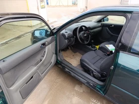 Audi A3 - 1299 € / 2540.62 лв. - 24791277 6