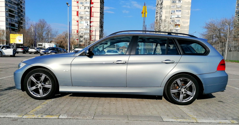 BMW 320  Нави/Панорама/Парктроник/Подгрев, снимка 5 - Автомобили и джипове - 44329906