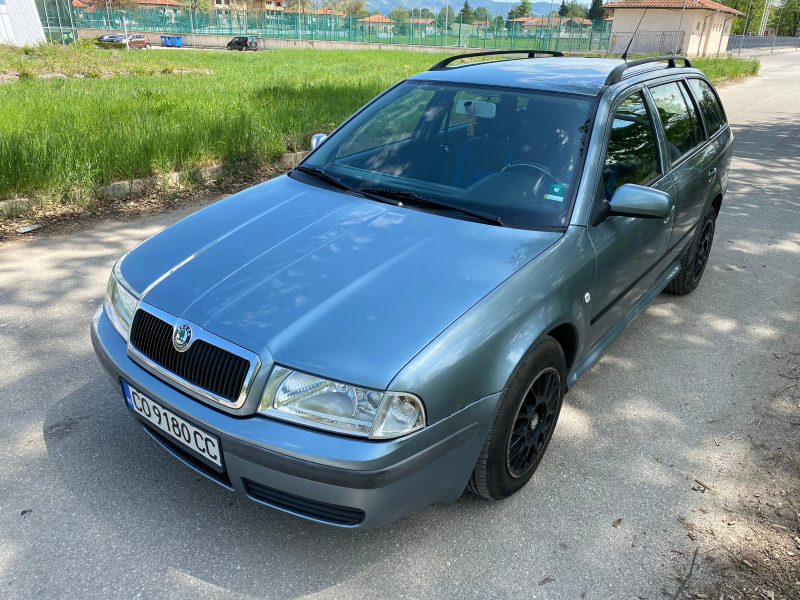 Skoda Octavia 1.6 , снимка 2 - Автомобили и джипове - 44716950