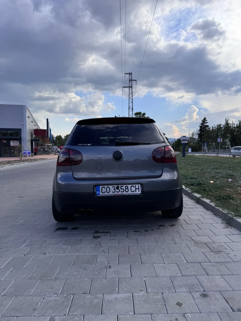 VW Golf, снимка 2 - Автомобили и джипове - 47636899