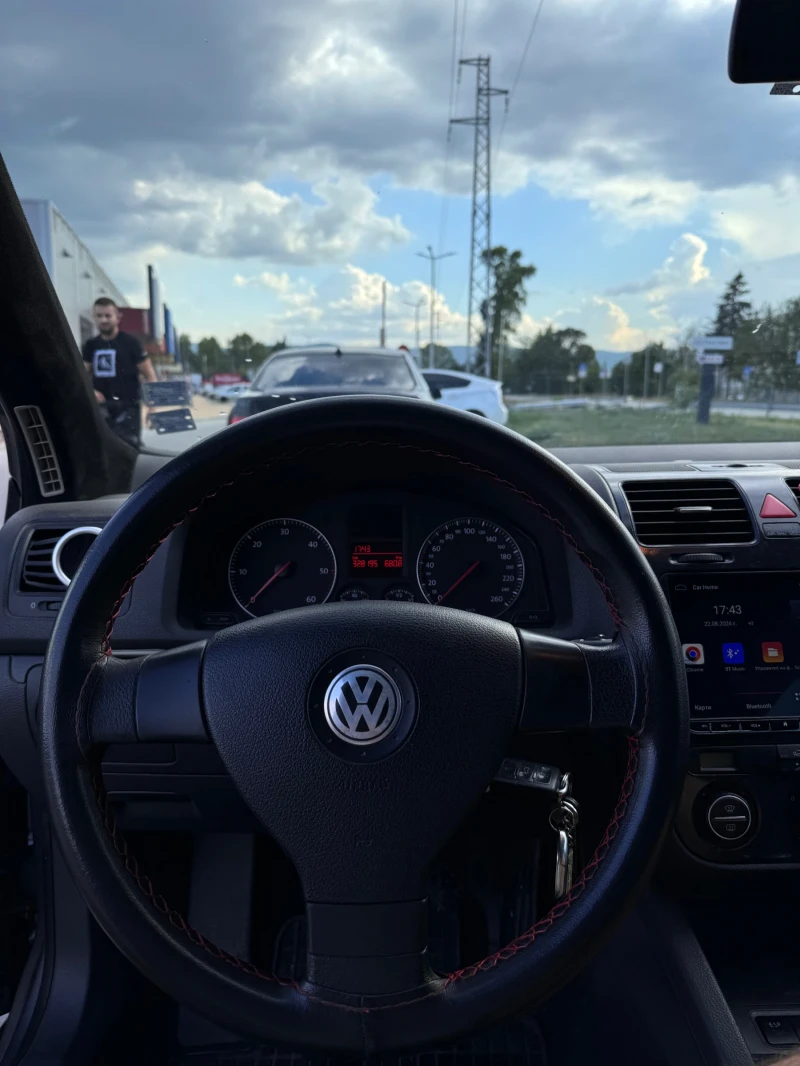 VW Golf, снимка 8 - Автомобили и джипове - 46994832