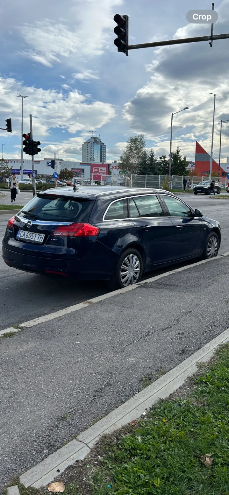 Opel Insignia Sports tourer sw, снимка 1 - Автомобили и джипове - 47538039