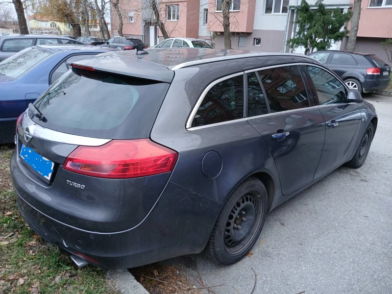 Opel Insignia Бензин - Газ, снимка 9 - Автомобили и джипове - 48248432