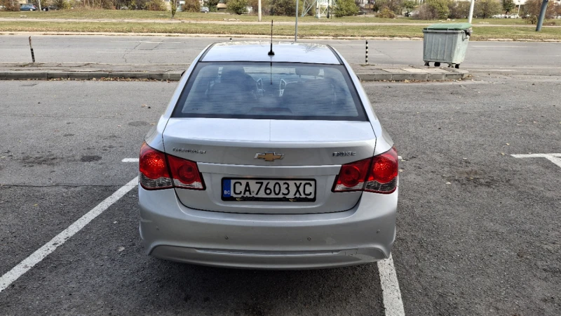 Chevrolet Cruze LT, снимка 6 - Автомобили и джипове - 48378323