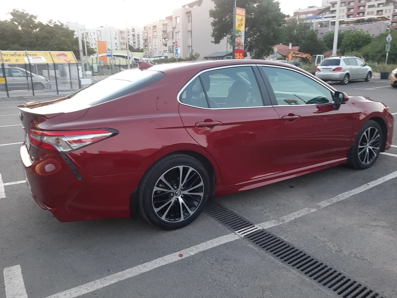 Toyota Camry, снимка 4 - Автомобили и джипове - 48620006