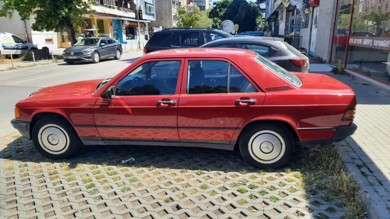 Mercedes-Benz 190, снимка 5 - Автомобили и джипове - 51678935