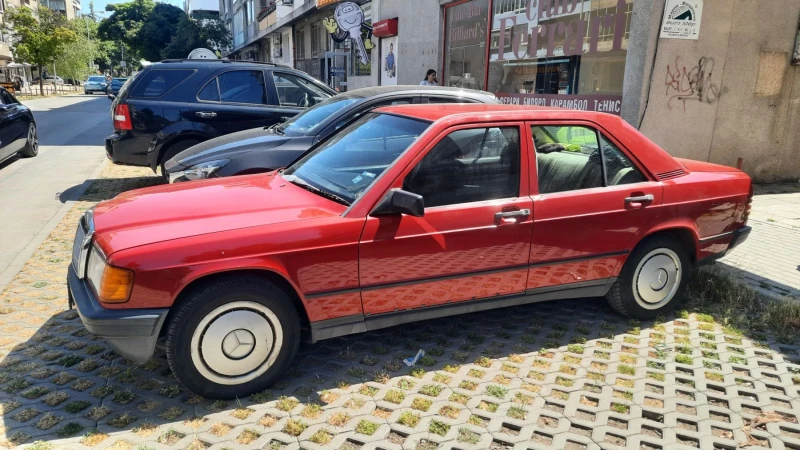 Mercedes-Benz 190, снимка 4 - Автомобили и джипове - 51678935