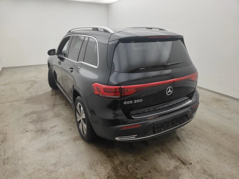 Mercedes-Benz EQB Business Line , снимка 3 - Автомобили и джипове - 52316580
