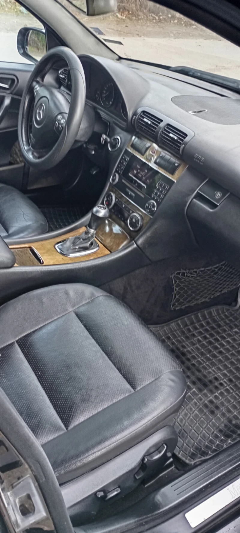 Mercedes-Benz C 270, снимка 11 - Автомобили и джипове - 52406002