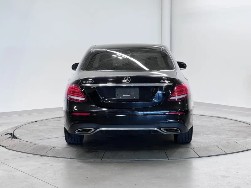 Mercedes-Benz E 350 4MATIC BURMESTER* PANO* CAM* BLINDSPOT* KEYLESS* , снимка 6 - Автомобили и джипове - 52646438