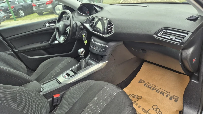 Peugeot 308 1.6 HDI 120к.с., снимка 14 - Автомобили и джипове - 52828370