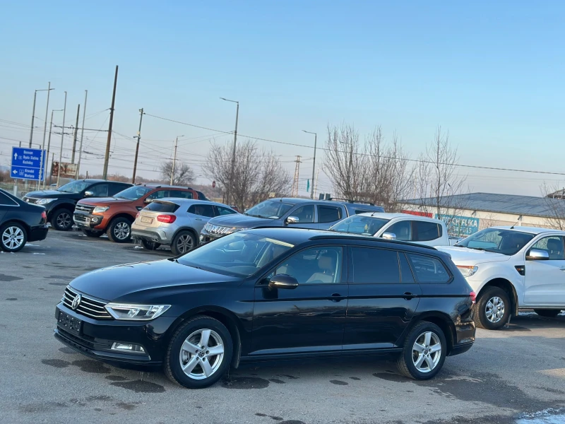 VW Passat 1.6TDi HighLine, снимка 3 - Автомобили и джипове - 53172348