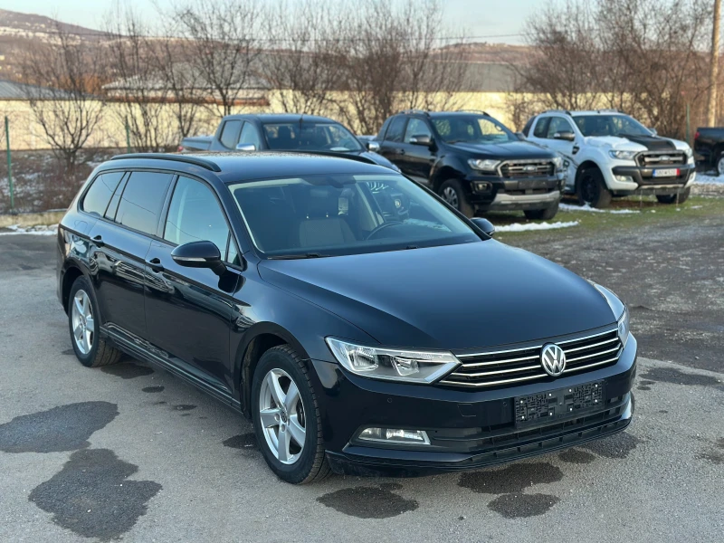 VW Passat 1.6TDi HighLine, снимка 9 - Автомобили и джипове - 53172348