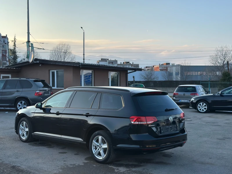 VW Passat 1.6TDi HighLine, снимка 5 - Автомобили и джипове - 53172348