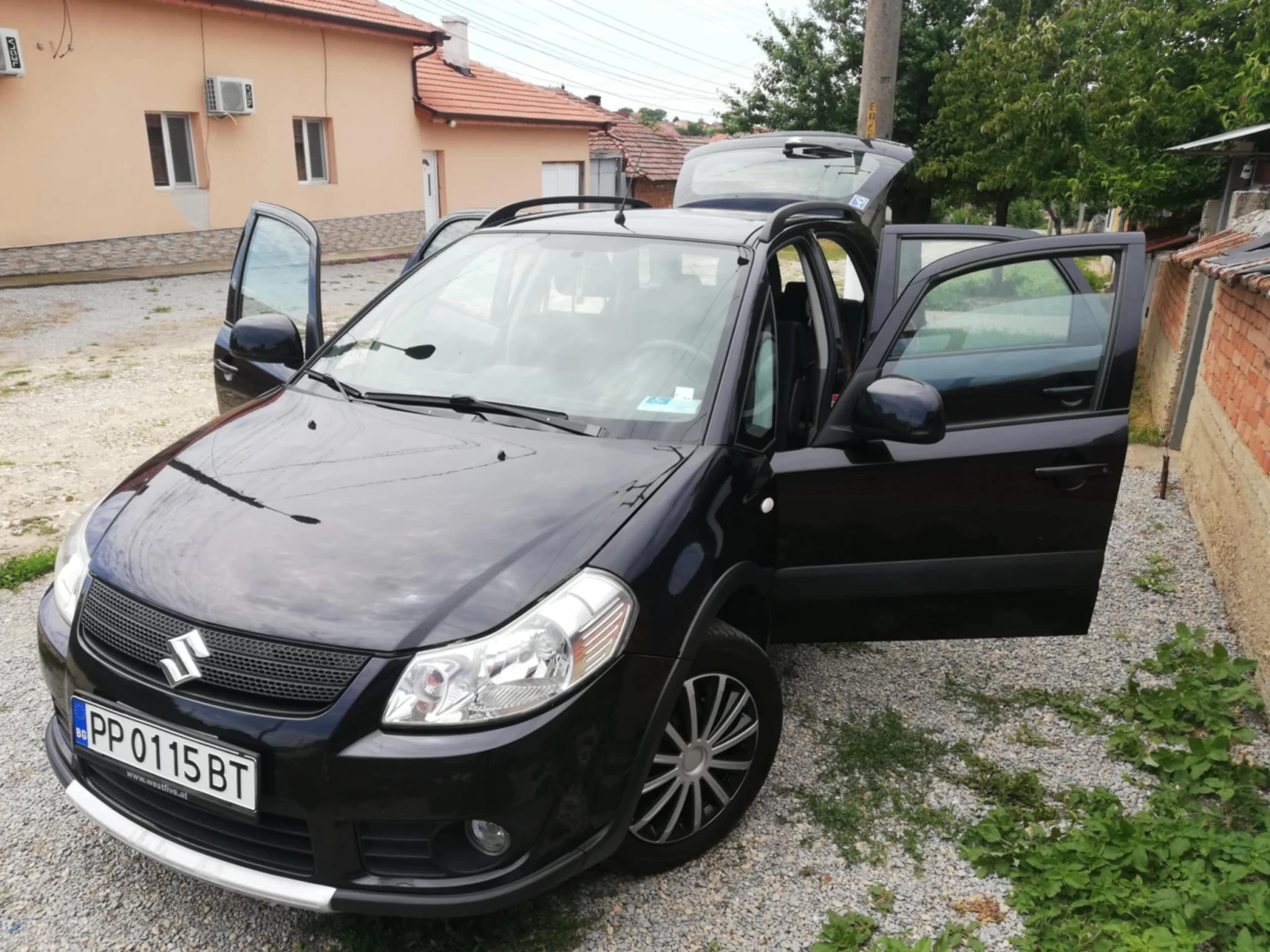 Suzuki SX4, снимка 1