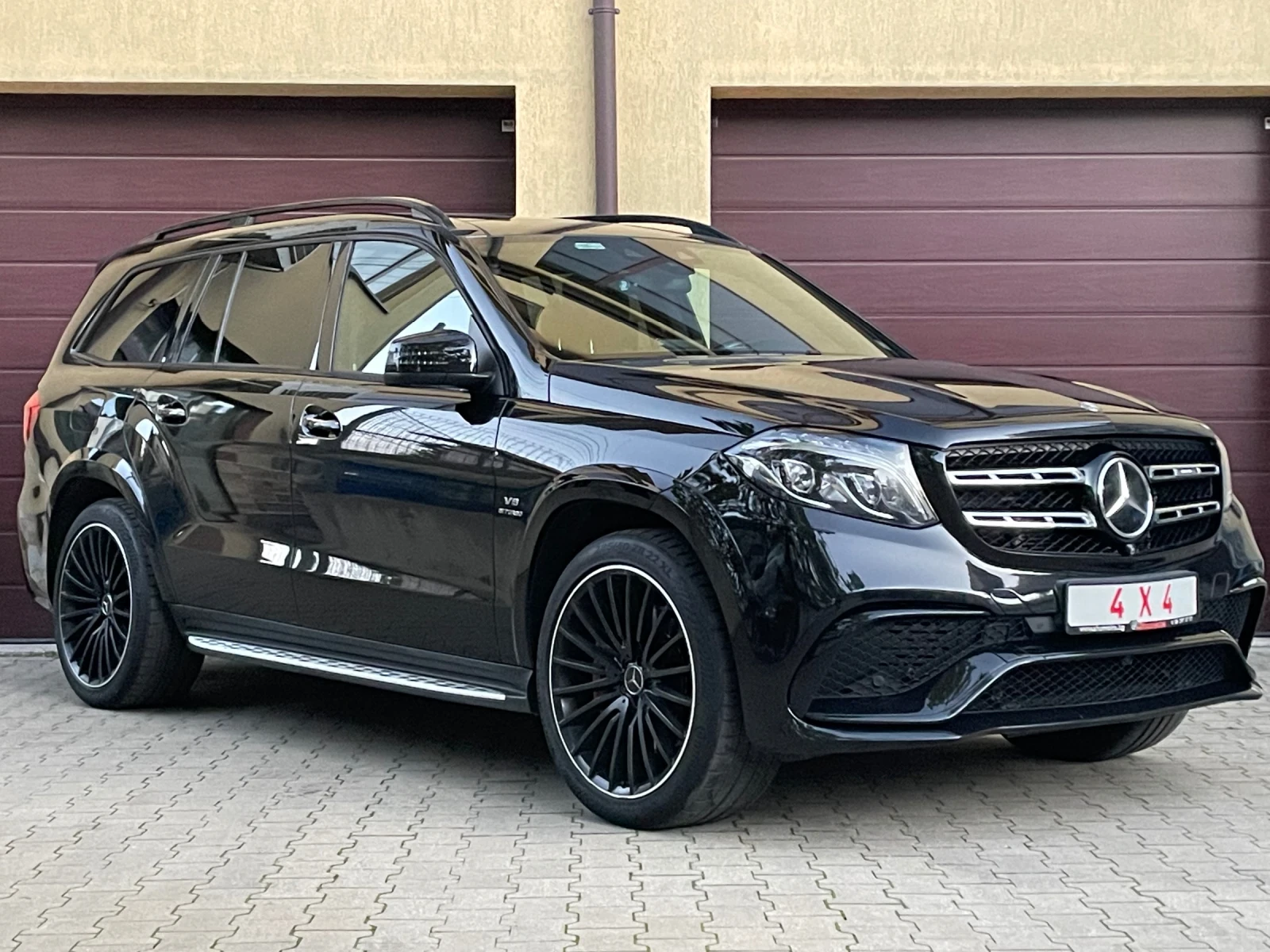 Mercedes-Benz GLS 63 AMG 585ps - изображение 2