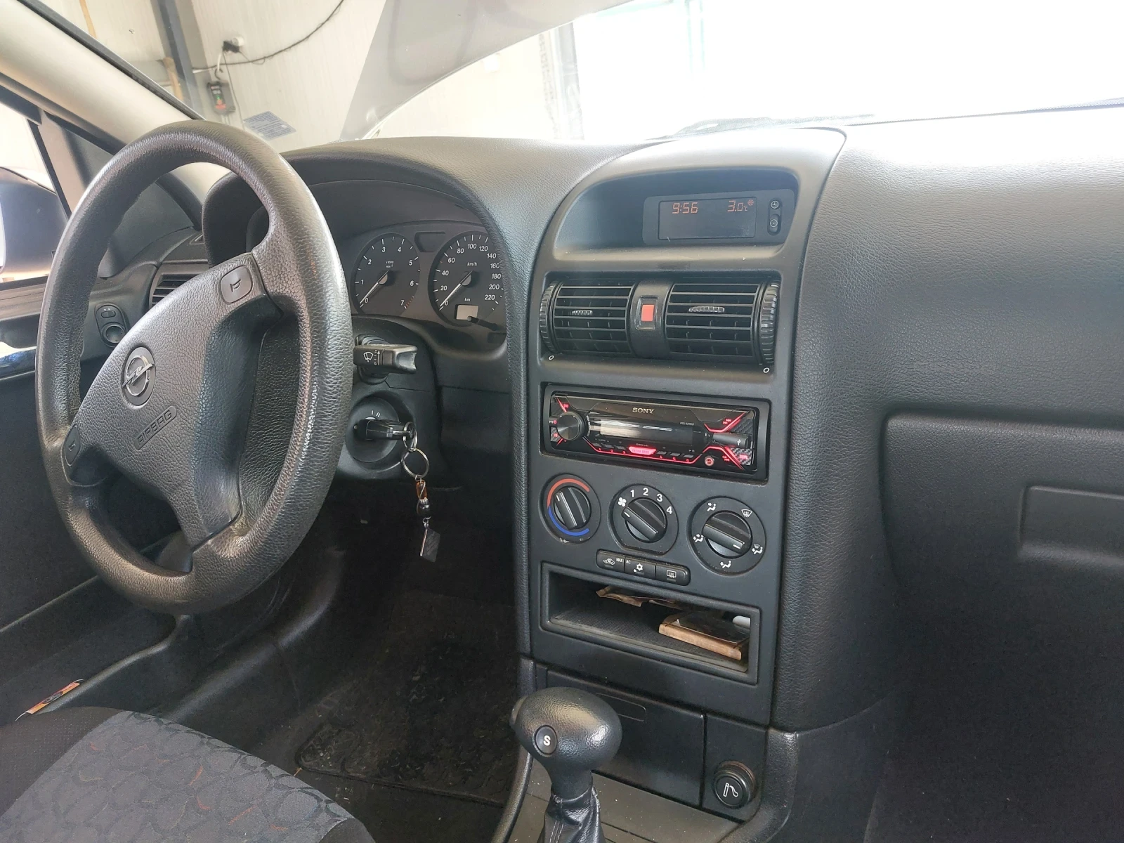 Opel Astra  - изображение 8