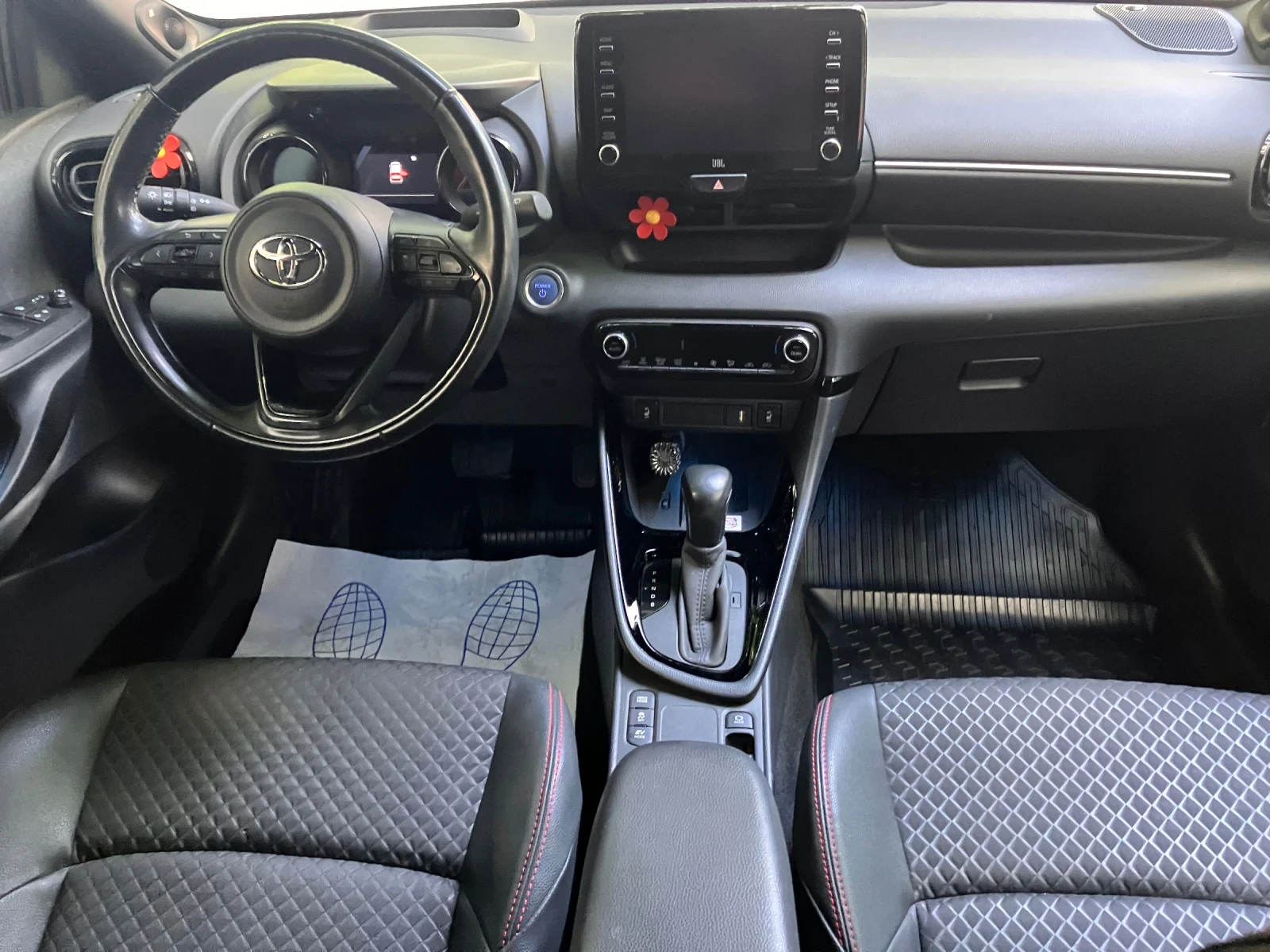 Toyota Yaris Демонстрационен автомобил - изображение 5
