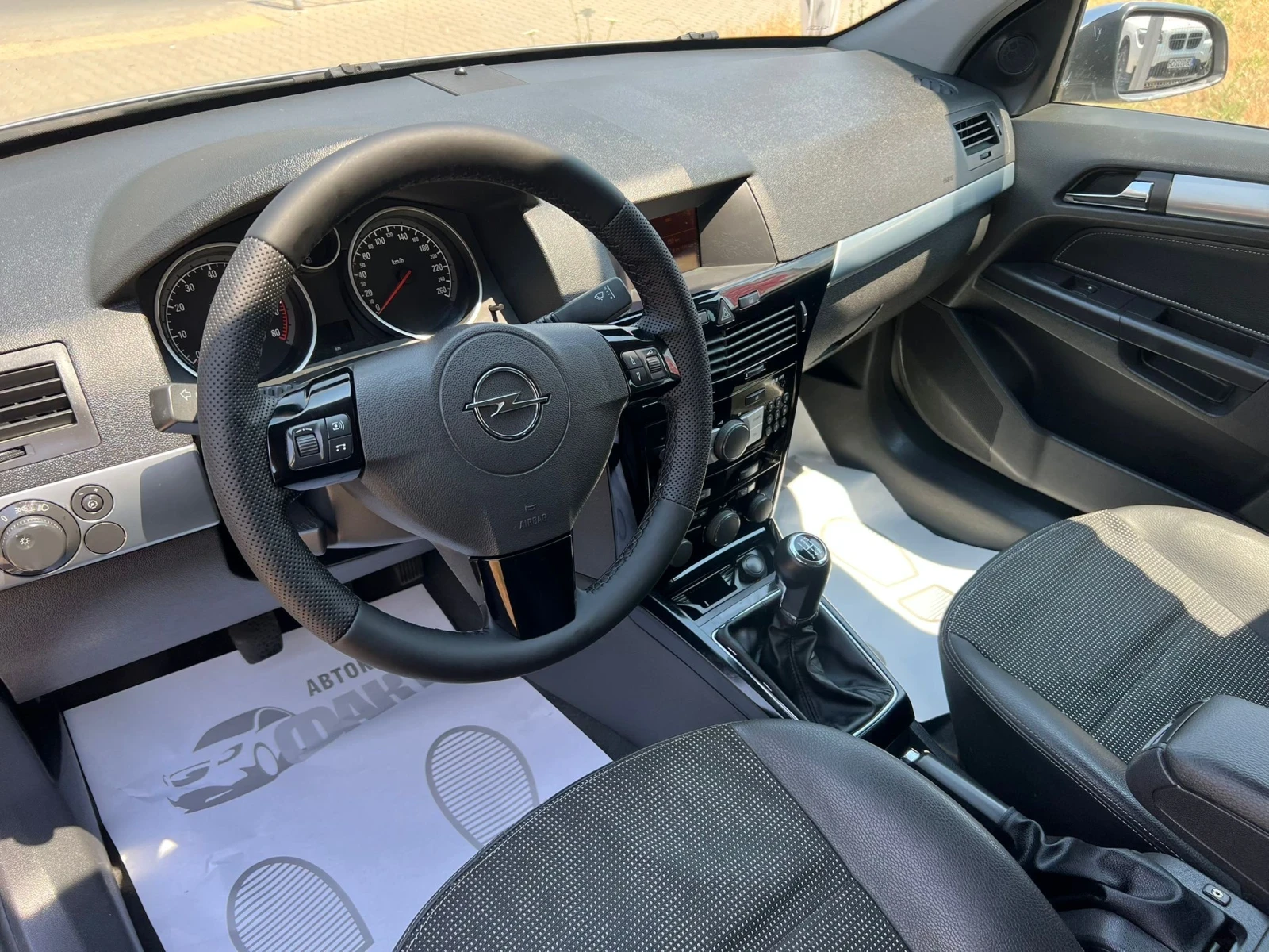 Opel Astra 1.6i - изображение 5