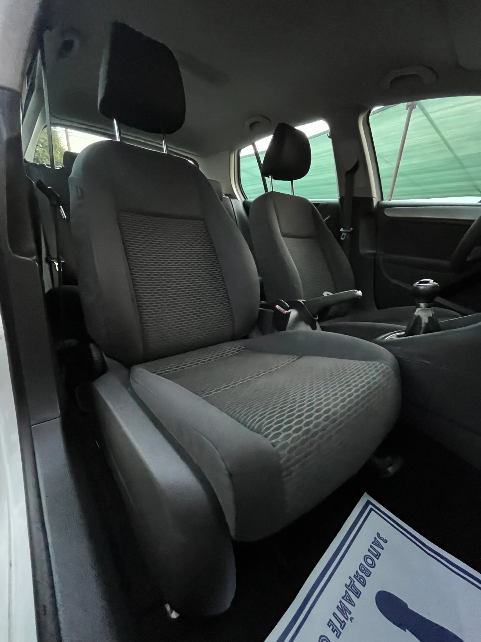 VW Golf 1.4i* ГАЗ* ОТЛИЧНО СЪСТОЯНИЕ* СОБСТВЕН ЛИЗИНГ - изображение 10